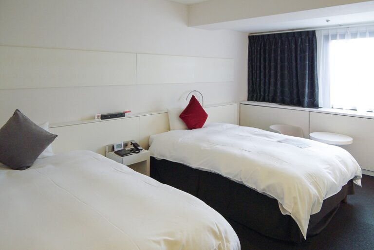 How Big Is an 18㎡ Japanese Hotel Room?